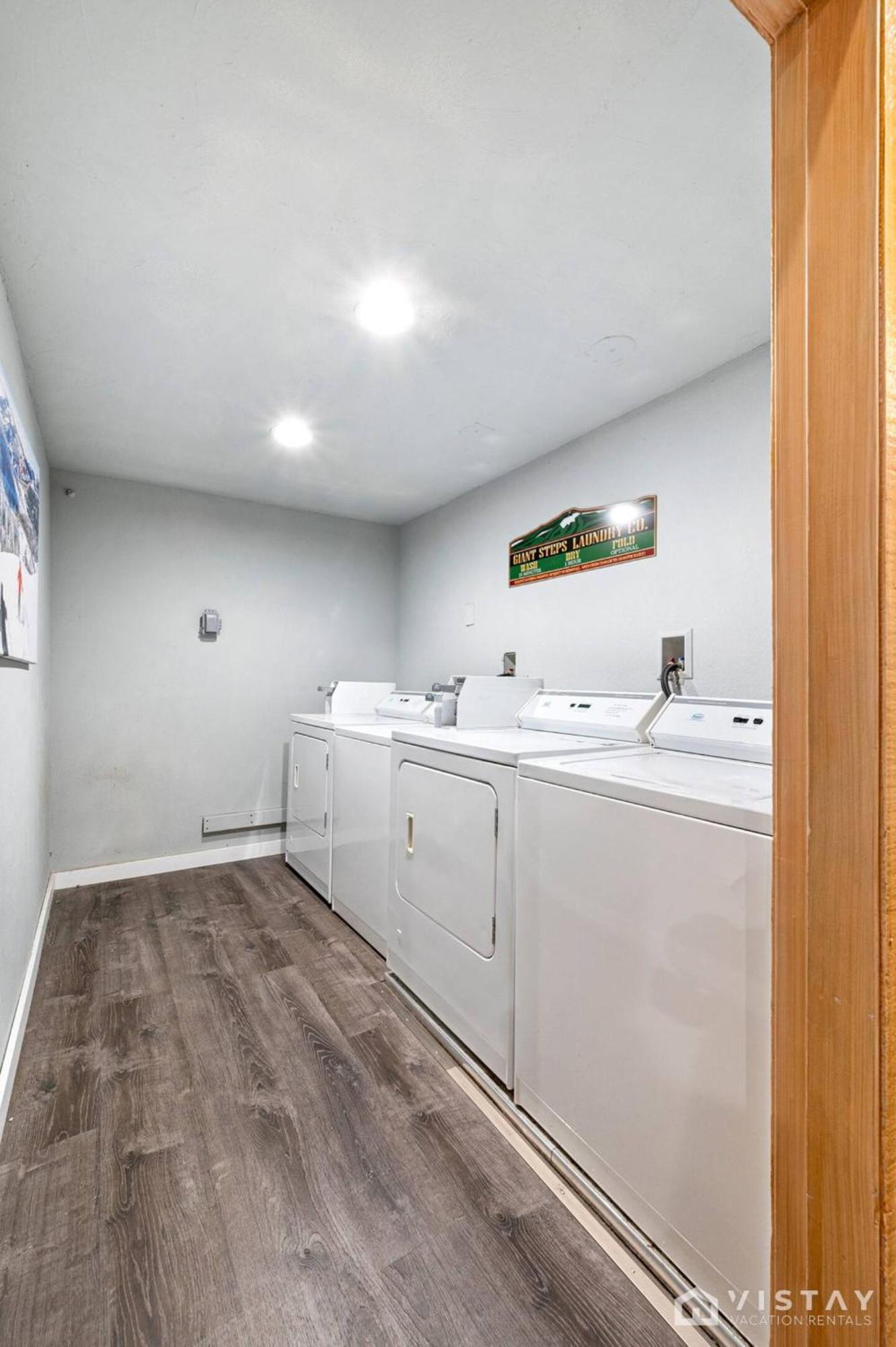 Giant Steps #43 W Hot Tub, Sauna, And Game Room! Brian Head Exterior photo